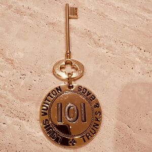 Louis Vuitton Gold Key Charm 101 trunks & bags
